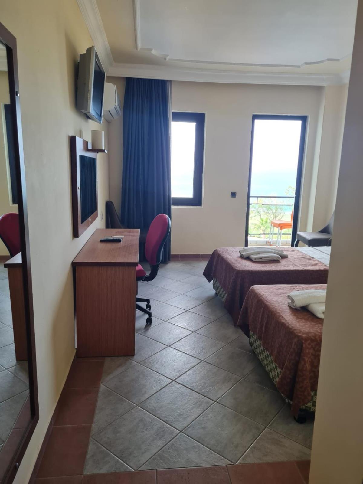 Sun Fire Beach Hotel Alanya Esterno foto